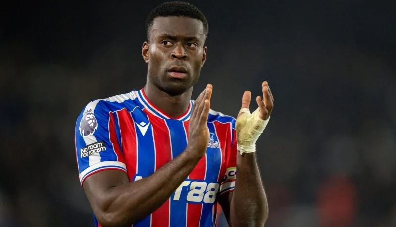 Barca gặp khó trong thương vụ chuyển nhượng Marc Guehi